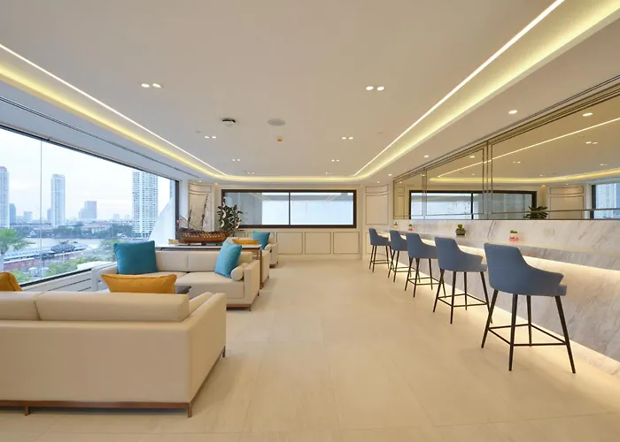 Centre Point Plus Hotel Silom